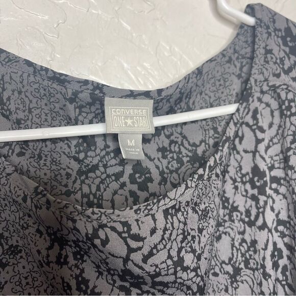 Converse Mauve Purple Blouse Top Size Medium - Picture 3 of 4